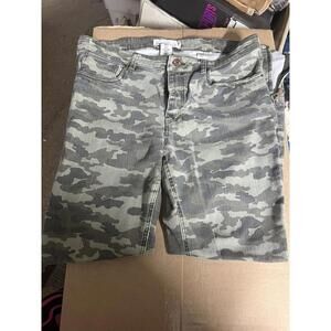 L.O.G.G. Camouflage Print Pants Size M